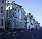 Северный Павильон здания Малого Эрмитажа «в линию» с Зимним дворцом. 1766—1769