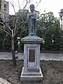 Памятник «Anne de Kiev… Анна Ярославна…» в Киеве, установлен в 2016 г.