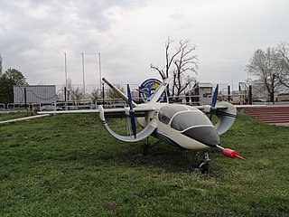 Крыло арочного типа на самолёте Изделие 181