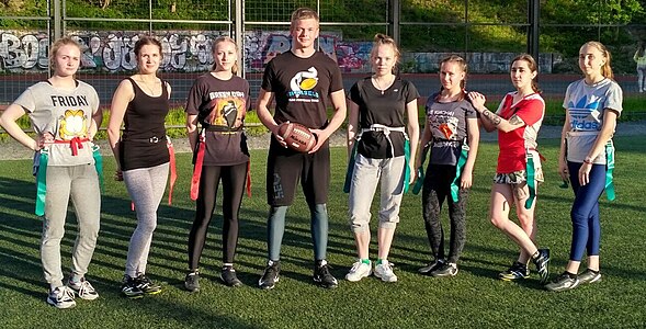 Команда по флаг-футболу «Ласки» c тренером Давыденко В. А., 2017