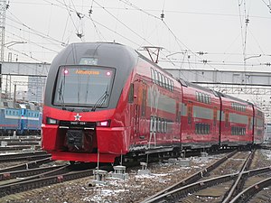 ЭШ2-024 отправляется со станции Москва-Пассажирская-Киевская