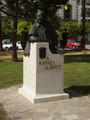 Памятник Рафаэлю Альберти