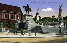 Памятник императору Германии Вильгельму I в Бреслау на архивной открытке, уничтожен