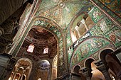 Пример византийской архитектуры: Базилика Сан-Витале, в Равенне (Италия)