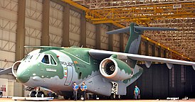 Первый прототип KC-390