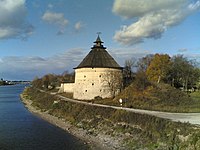 Покровская башня и холм - остатки Покровского бастиона 1701 года