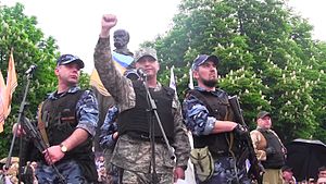 Валерий Болотов объявляет независимость ЛНР 12 мая 2014 года