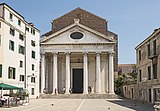 Церковь Сан-Никола-да-Толентино в Венеции. 1591—1602 (достройка фасада А. Тирали, 1706—1714)