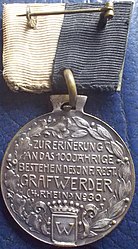 Медаль к столетию Русско-германского легиона, реверс.