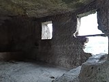 Вид на долину из окна пещерной комнаты.