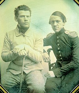 Николай Толстой (1823—1860, справа) и Лев Толстой