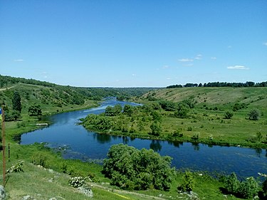 Река, протекающая по территории заказника «Казавчинские скалы»