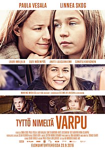 Финский постер фильма, в котором были использованы кадры из картины с изображением Варпу, её матери Сиру, а также Антту, приятеля Варпу[⇨]