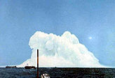 Выход парового пузыря через 10—15 сек после взрыва Вигвам, 30 кт на глубине 610 м