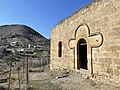 Церковь в Суговушане в феврале 2021 года после того, как поселок перешел под контроль Азербайджана