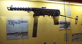 Пистолет-пулемёт FNAB-43 в Музее оружия в Буэнос-Айресе