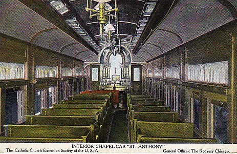 Салон католического вагона-храма «Святой Антоний» в США