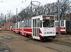 Трамвай ЛВС-86К № 3086 на веере трамвайного парка № 2 (2006 год)
