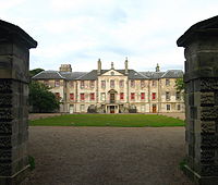 Дворец Ньюхейлс (ранее поместье Уайтхилл, 1686)