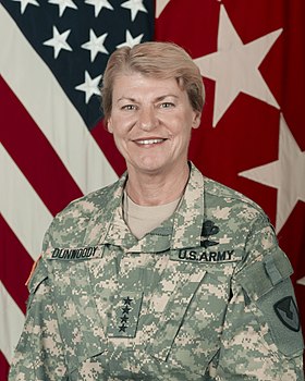 Генерал армии США Энн Данвуди