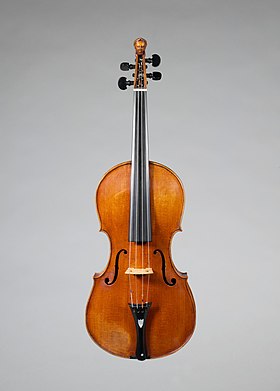Скрипка немецкого мастера И. Тильке (прим. 1685 г.)