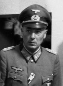 Командующий 7-й армии генерал-полковник Фридрих Долльман