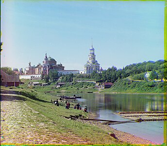 Вид на Борисоглебский монастырь от моста в начале XX века