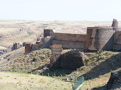 Городские крепостные стены Ани, X—XI века