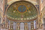 Мозаика конхи апсиды церкви Сант-Аполлинаре-ин-Классе в Равенне. 534—549. Внизу надпись: Salus Mundi (Спаситель мира)