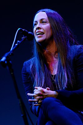Аланис Мориссетт в Saban Theatreruen, Беверли-Хиллз, Калифорния, 2013