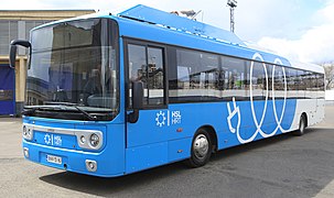 Linkker 13LE , принадлежащий предприятию общественного транспорта Хельсинки HSL-HRT, на испытаниях в Москве, 2017