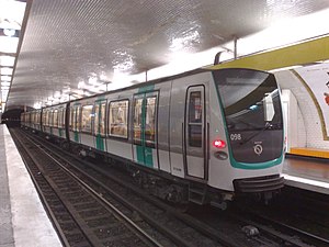 MF 01 — по 5 вагонов (линии 2, 5, 9)
