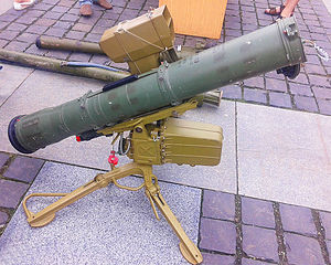 Со 135-мм ракетой 9М113 «Конкурс»