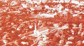 Вид на Тырговиште с птичьего полёта. В центре - церковь Успения Пресвятой Богородицы. 1930-е гг.