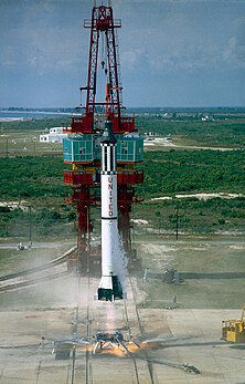 Меркурий-Редстоун-3 (первый американский суборбитальный пилотируемый запуск в 1961 году с площадки LC-5.