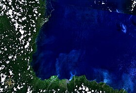 Вид на залив Астролябия из космоса