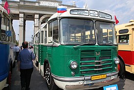 Автобус ЗИЛ-158 Мосгортранса на показе около ВВЦ, 2010 г.