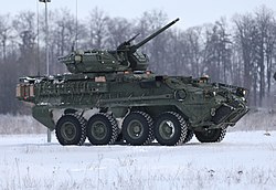 M1296 Stryker Dragoon 2-го кавалерийского полка на полигоне Бемово-Писке в Польше. 11 февраля 2021.