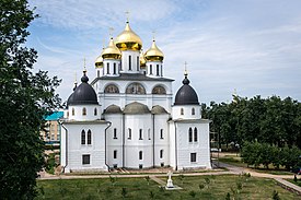 Успенский собор Дмитровского Кремля