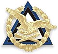 Знак на фуражку[13]