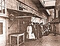 Паломники на Сергиевском подворье в 1890-х годах