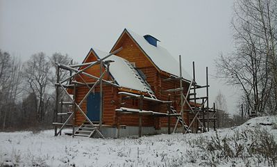 Часовня в Шалегово, строящаяся на благотворительные средства