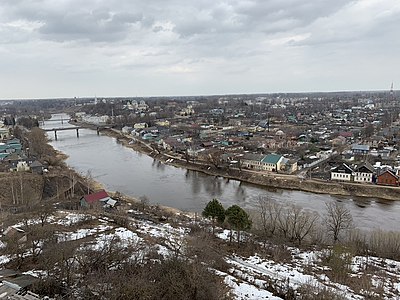 Зимний вид на Тверцу от Борисоглебского монастыря