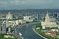 Панорама московских высоток, здание СЭВ — второе справа