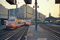 Электропоезда TGV PSE на перроне Лионского вокзала (1987 год)