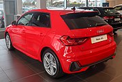 Audi A1 2019 (вид сзади)