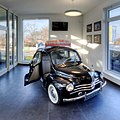 Renault 4 CV в автосалоне Auto Kout Centrum