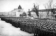 Военный парад на Советской площади перед отправкой на фронт (ноябрь 1941 года)