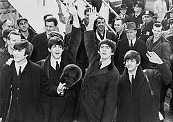 The Beatles в аэропорту JFK. 1964 год