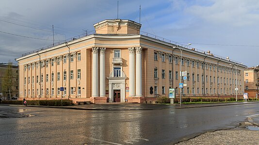 Здание Министерств экономического развития и лесного комплекса Республики Карелия